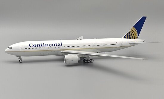 Boeing 777-224ER Continental Airlines Boeing 777-224ER Continental Airlines