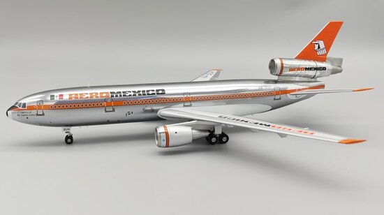 Douglas DC10-30 AeroMexico leštený