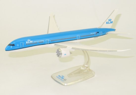 Boeing B787-9 KLM Official airline promo box  - sf