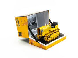 Cat 25 Track-Type Tractor  Cat 25 Track-Type Tractor