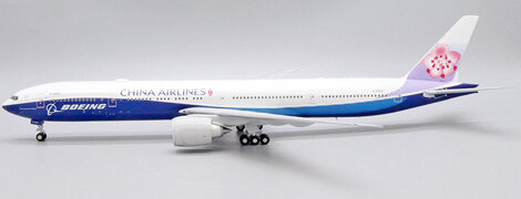 Boeing 777-300ER China Airlines "Dreamliner" Flaps Down