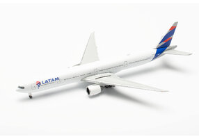 Boeing 777-300ER LATAM Airlines Brasil