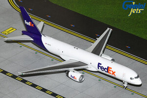 Boeing 757-200SF FedEx Express  Boeing 757-200SF FedEx Express