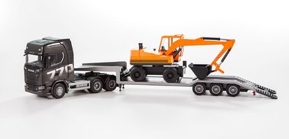 Scania 770S with Low Loader and Excavator Scania 770S with Low Loader and Excavator