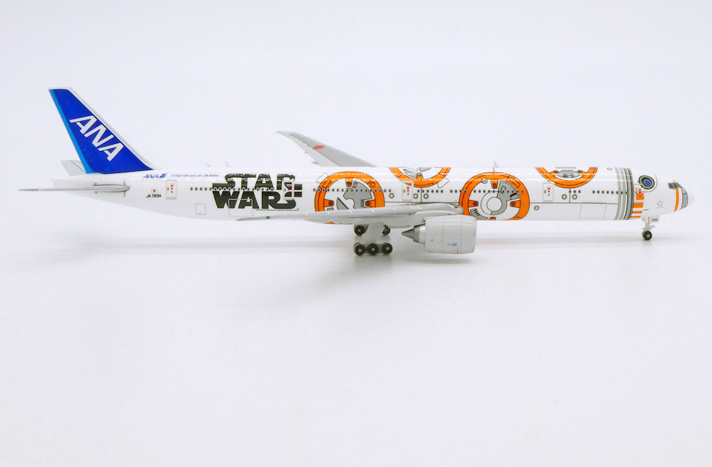 Boeing 777-300ER ANA, All Nippon Airways BB-8